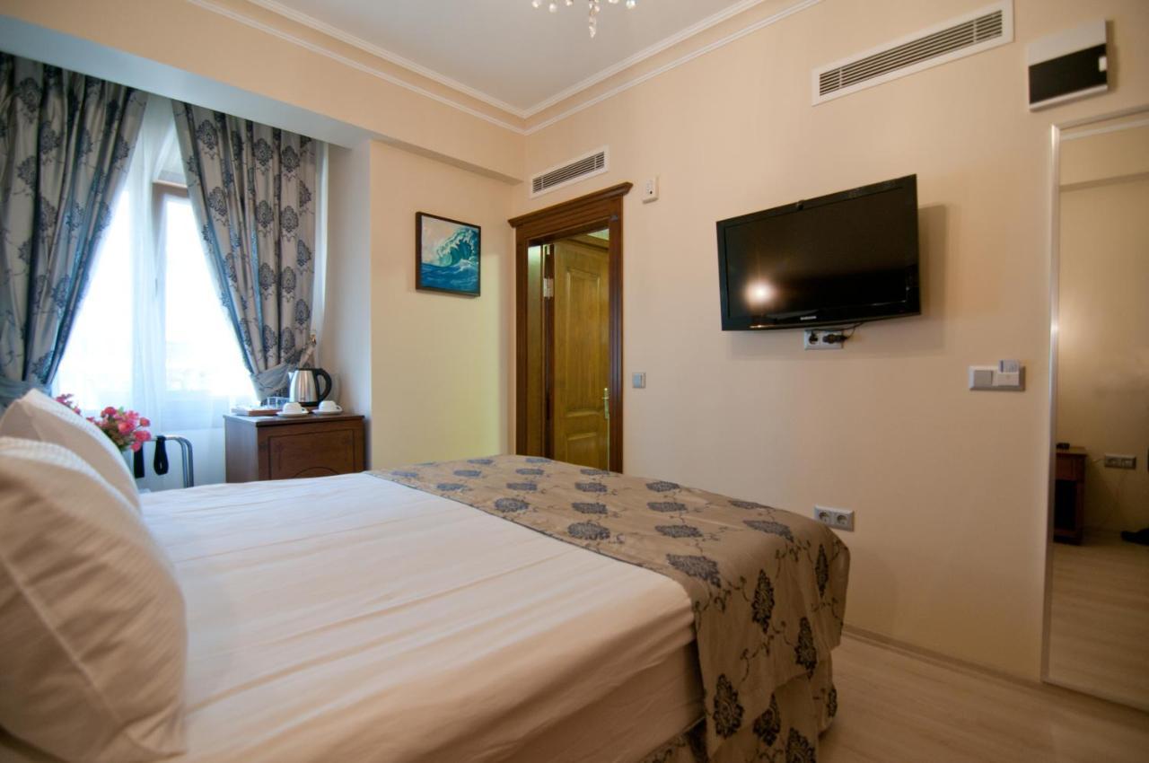 La sofia. Ala Sofia Hotel 3*. Ala Sofia Hotel Istanbul ресепшн.